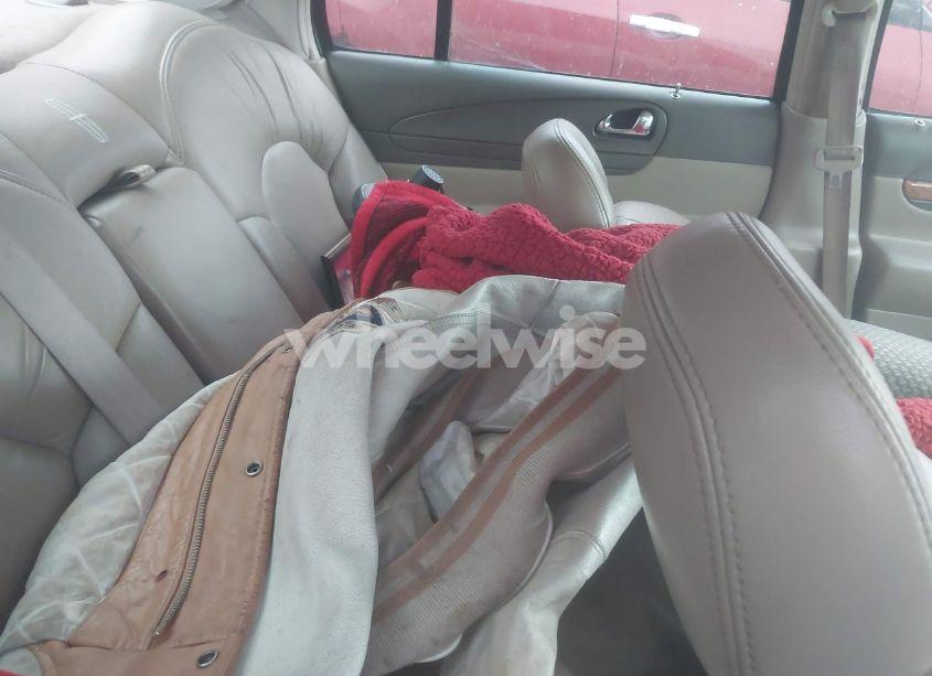 Photo 8 of 2000 Lincoln Continental (VIN 1LNHM97V3YY874672)