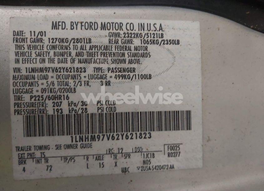 Photo 9 of 2002 Lincoln Continental (VIN 1LNHM97V62Y621823)