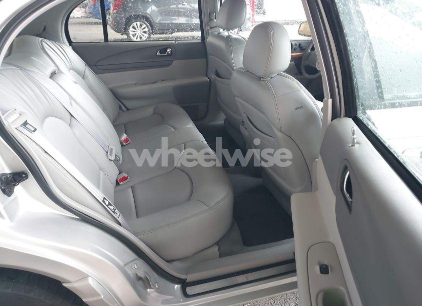 Photo 8 of 2002 Lincoln Continental (VIN 1LNHM97V62Y696067)