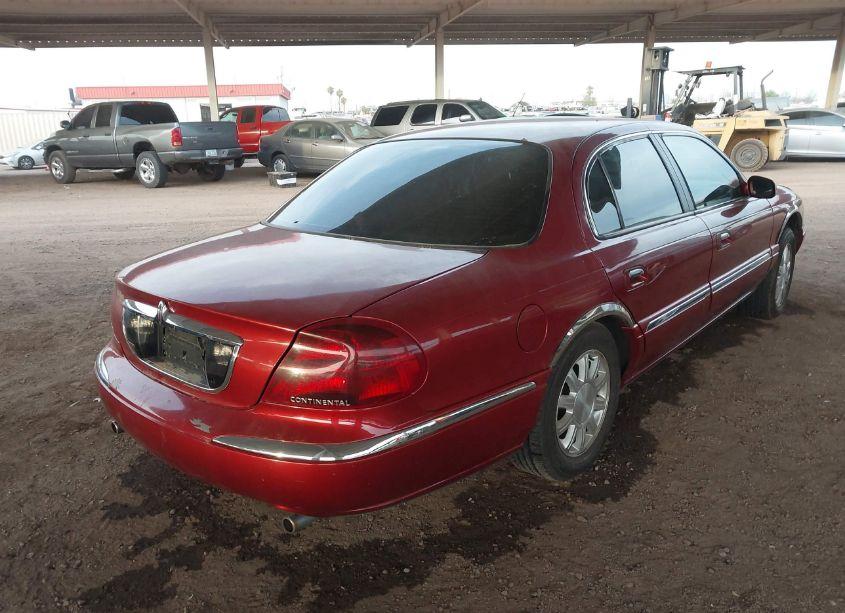 Photo 4 of 2000 Lincoln Continental (VIN 1LNHM97V6YY920107)