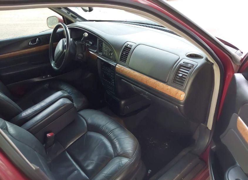Photo 5 of 2000 Lincoln Continental (VIN 1LNHM97V6YY920107)