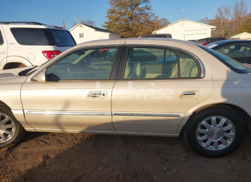 Photo 15 of 2002 Lincoln Continental (VIN 1LNHM97V72Y617201)