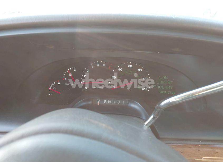 Photo 7 of 2002 Lincoln Continental (VIN 1LNHM97V72Y617201)