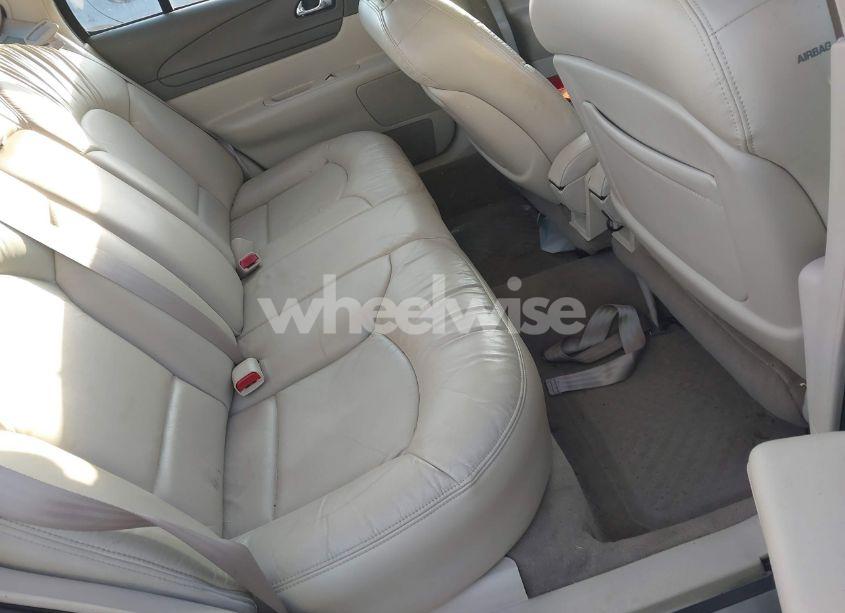 Photo 8 of 2002 Lincoln Continental (VIN 1LNHM97V72Y617201)