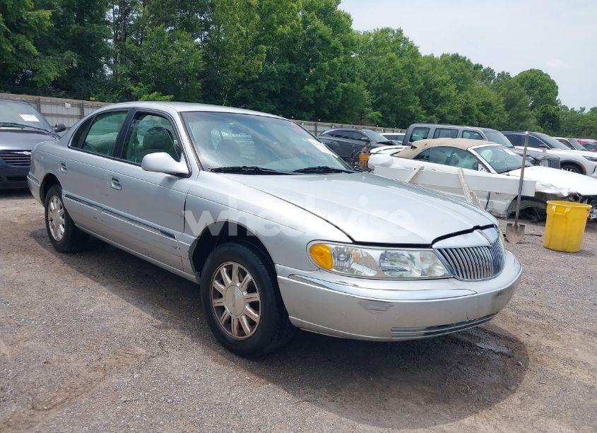 1999 Lincoln Continental (VIN 1LNHM97V7XY607937) main photo