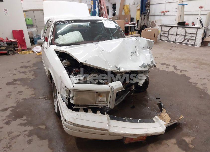 1993 Lincoln Town CAR EXECUTIVE (VIN 1LNLM81W0PY648996) main photo