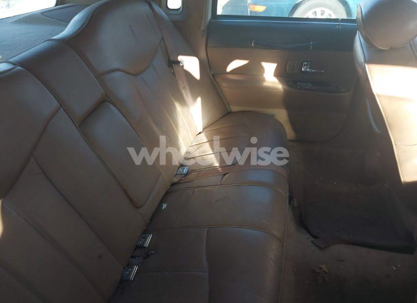 Photo 8 of 1995 Lincoln Town CAR EXECUTIVE (VIN 1LNLM81W0SY729991)