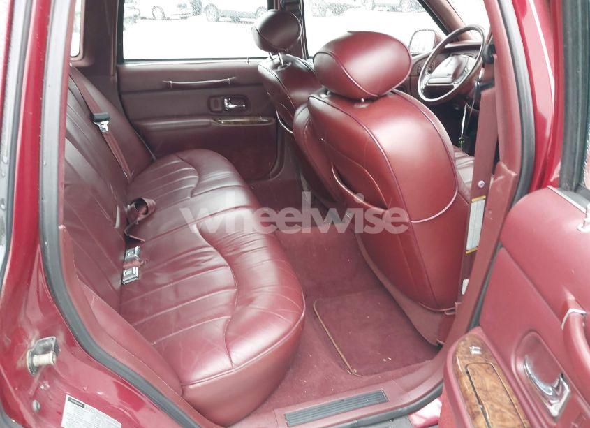 Photo 8 of 1997 Lincoln Town CAR EXECUTIVE (VIN 1LNLM81W0VY728912)