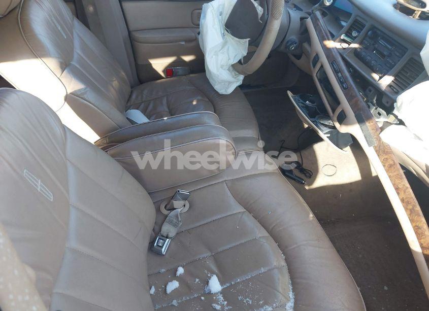 Photo 5 of 1997 Lincoln Town CAR EXECUTIVE (VIN 1LNLM81W3VY698837)