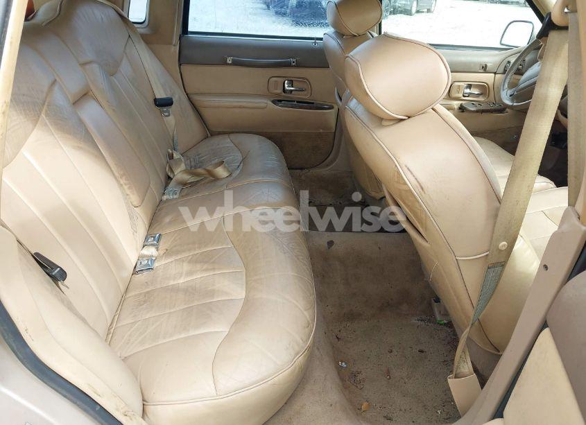 Photo 8 of 1997 Lincoln Town CAR EXECUTIVE (VIN 1LNLM81W7VY612655)