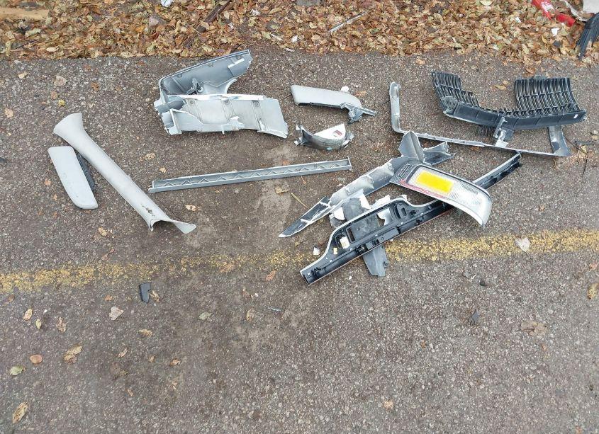 Photo 12 of 1997 Lincoln Town CAR EXECUTIVE (VIN 1LNLM81W7VY745870)