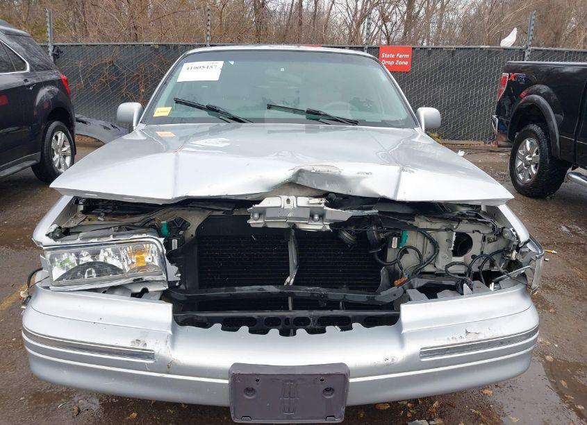 Photo 13 of 1997 Lincoln Town CAR EXECUTIVE (VIN 1LNLM81W7VY745870)