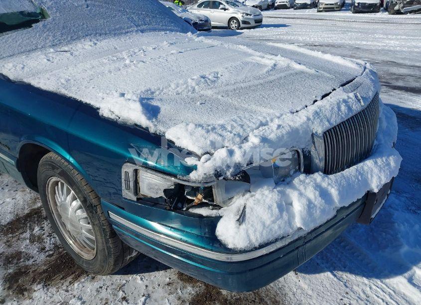 Photo 6 of 1997 Lincoln Town CAR EXECUTIVE (VIN 1LNLM81W9VY672582)