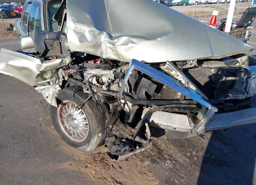 Photo 13 of 1997 Lincoln Town CAR SIGNATURE (VIN 1LNLM82W1VY741859)