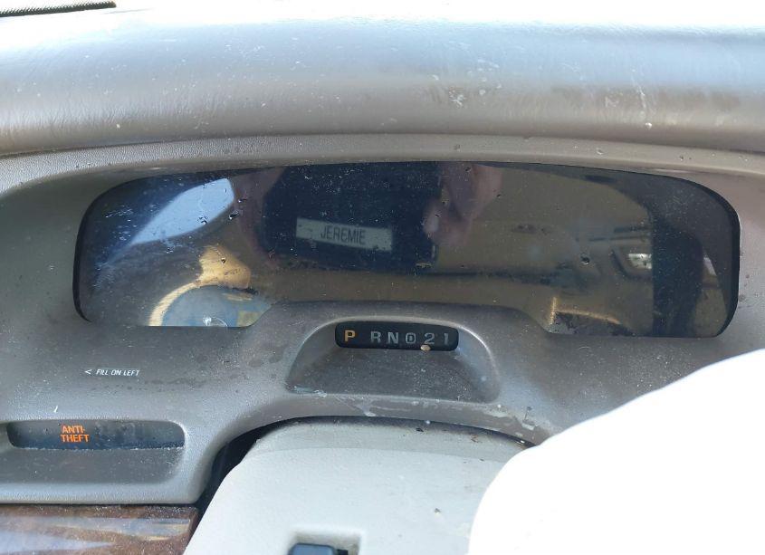 Photo 7 of 1997 Lincoln Town CAR SIGNATURE (VIN 1LNLM82W1VY741859)