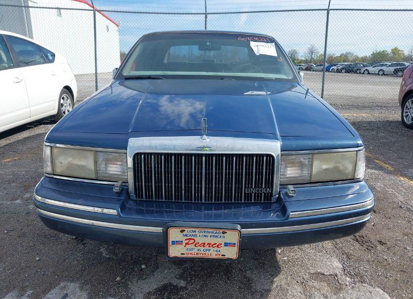 Photo 6 of 1993 Lincoln Town CAR SIGNATURE/JACK NICKLAUS (VIN 1LNLM82W2PY736558)