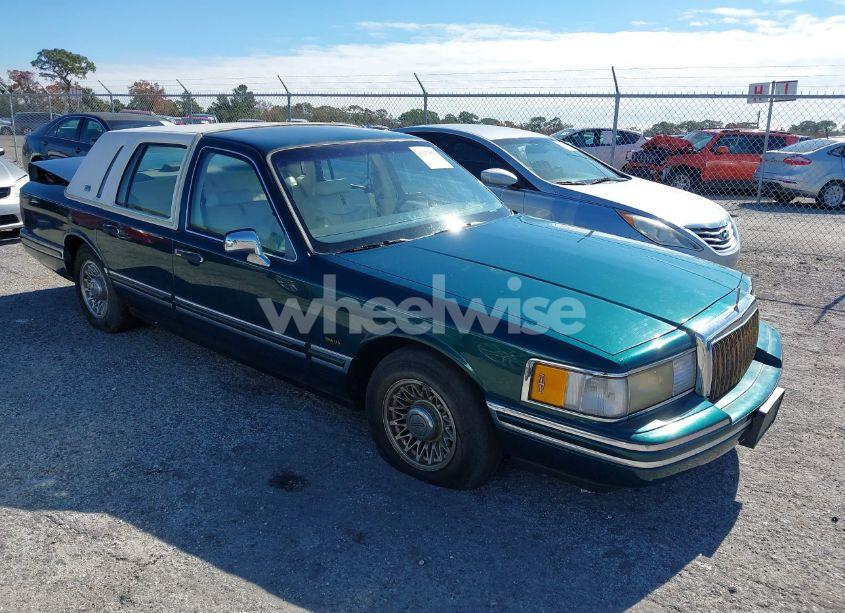 1993 Lincoln Town CAR SIGNATURE/JACK NICKLAUS (VIN 1LNLM82W3PY716738) main photo