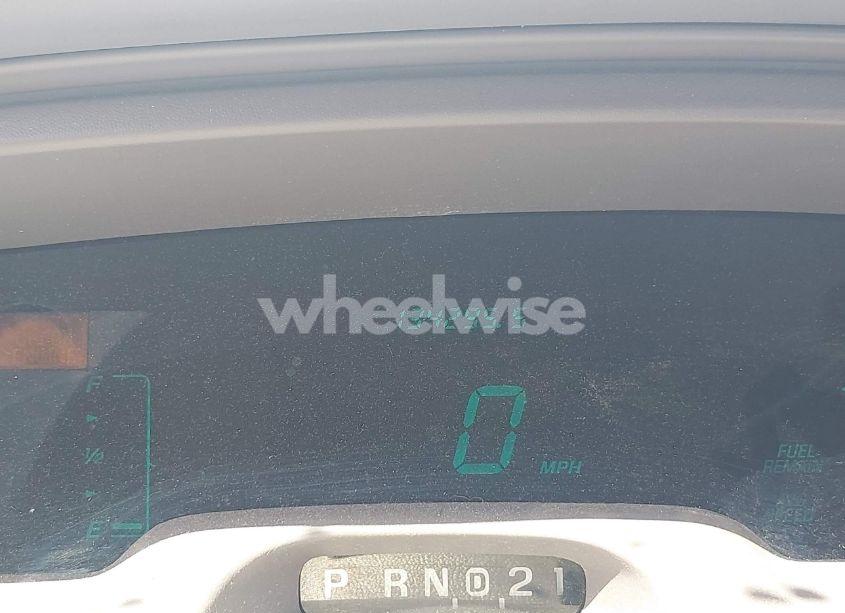 Photo 7 of 1995 Lincoln Town CAR SIGNATURE/SPINNAKER (VIN 1LNLM82W6SY643714)