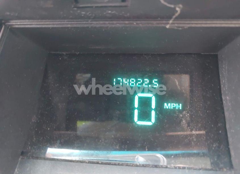 Photo 7 of 1994 Lincoln Town CAR SIGNATURE/TOURNAMENT (VIN 1LNLM82W9RY619157)