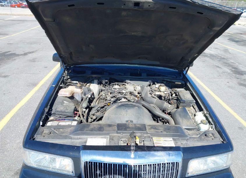 Photo 10 of 1997 Lincoln Town CAR SIGNATURE (VIN 1LNLM82W9VY689638)