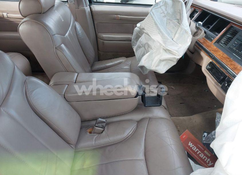 Photo 5 of 1993 Lincoln Town CAR SIGNATURE/JACK NICKLAUS (VIN 1LNLM82WXPY763961)