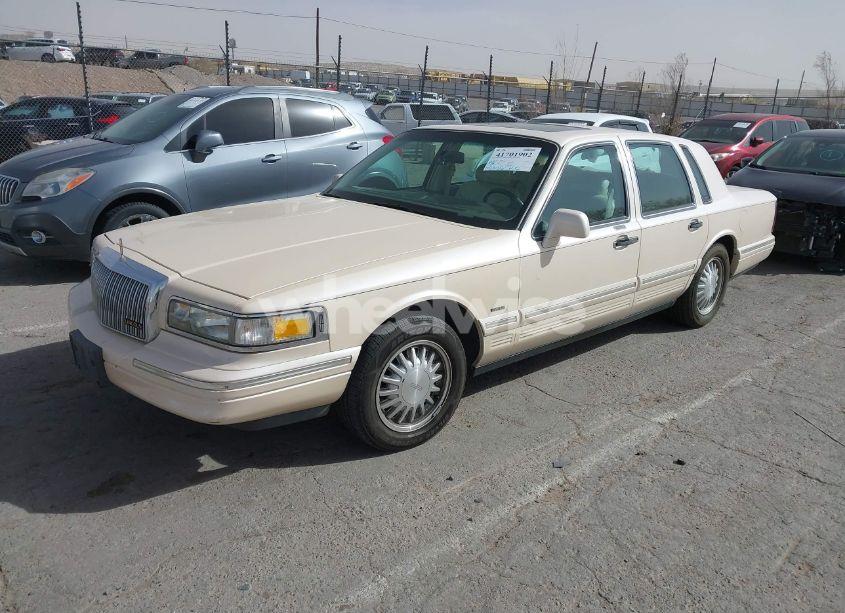 Photo 2 of 1997 Lincoln Town CAR CARTIER (VIN 1LNLM83W1VY603043)