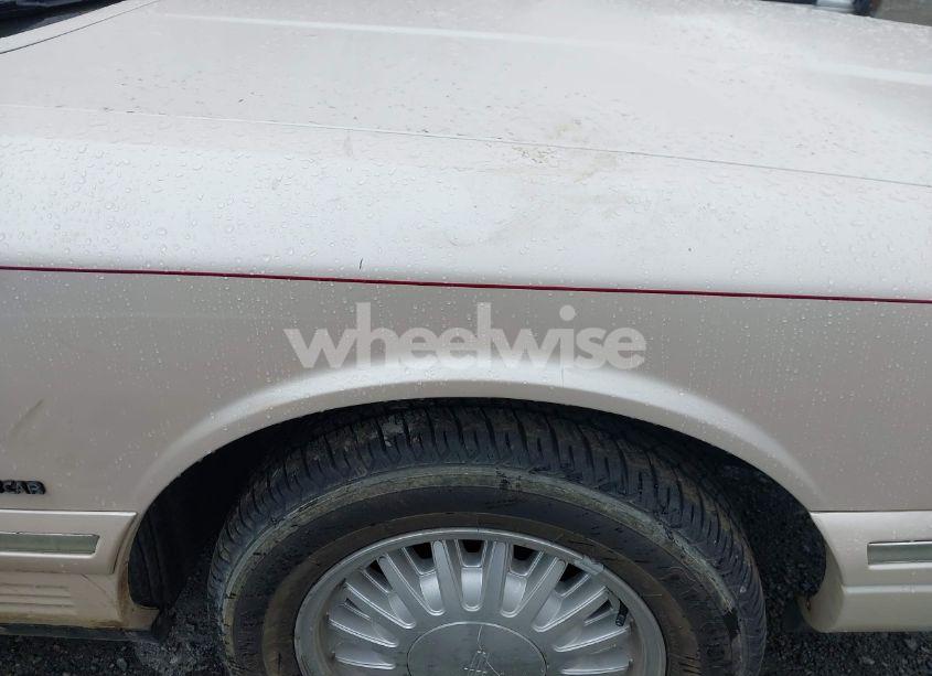 Photo 12 of 1997 Lincoln Town CAR CARTIER (VIN 1LNLM83W3VY708148)