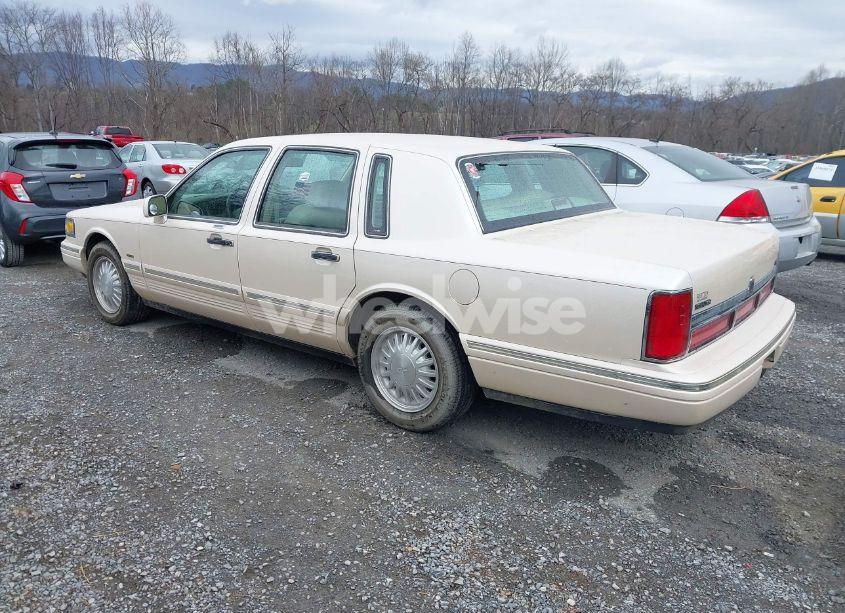 Photo 3 of 1997 Lincoln Town CAR CARTIER (VIN 1LNLM83W3VY708148)