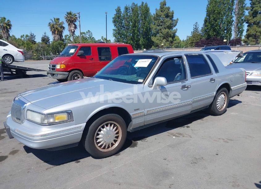 Photo 2 of 1997 Lincoln Town CAR CARTIER (VIN 1LNLM83W3VY744356)