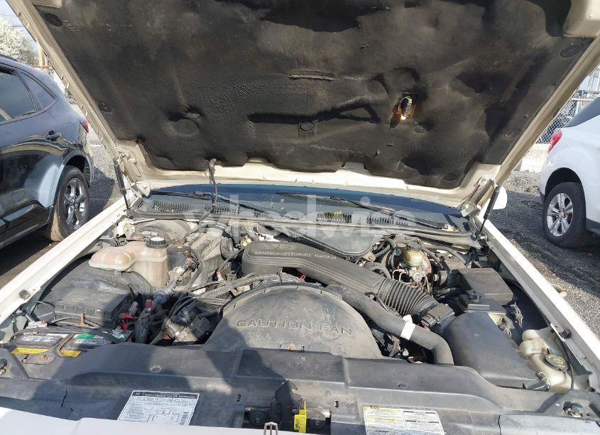 Photo 10 of 1995 Lincoln Town CAR CARTIER (VIN 1LNLM83W4SY680923)