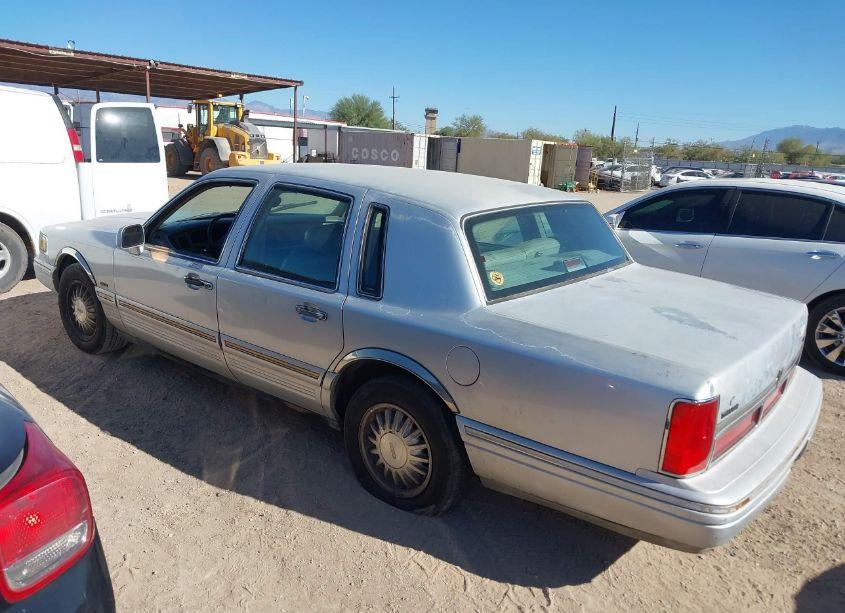 Photo 3 of 1997 Lincoln Town CAR CARTIER (VIN 1LNLM83W4VY757147)