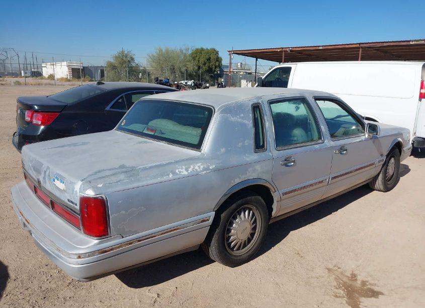 Photo 4 of 1997 Lincoln Town CAR CARTIER (VIN 1LNLM83W4VY757147)