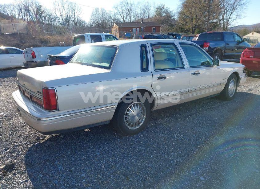 Photo 4 of 1996 Lincoln Town CAR CARTIER (VIN 1LNLM83WXTY603376)