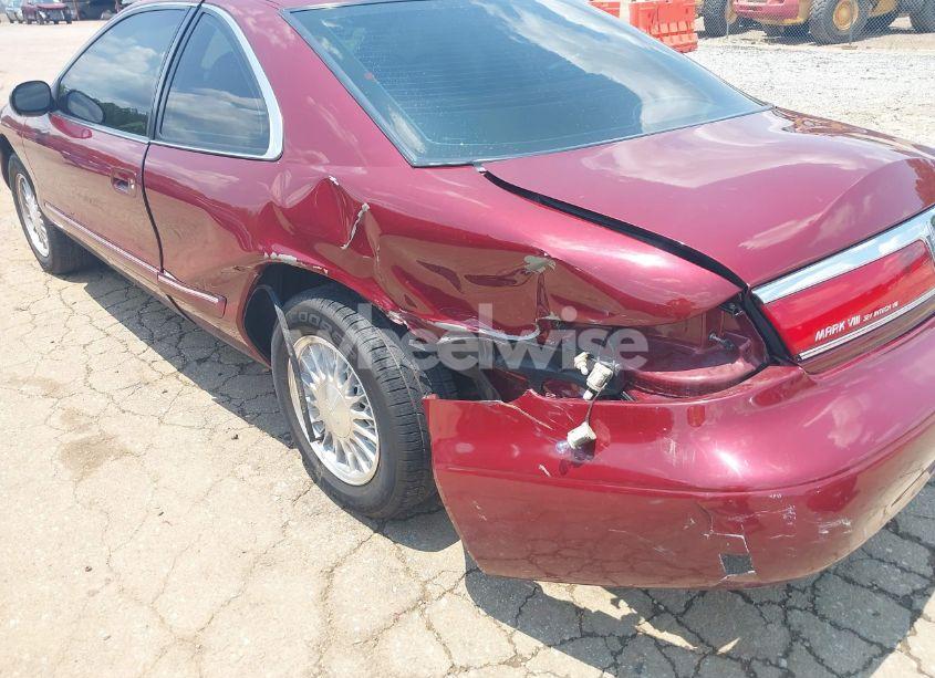 Photo 6 of 1997 Lincoln Mark VIII (VIN 1LNLM91V8VY723745)