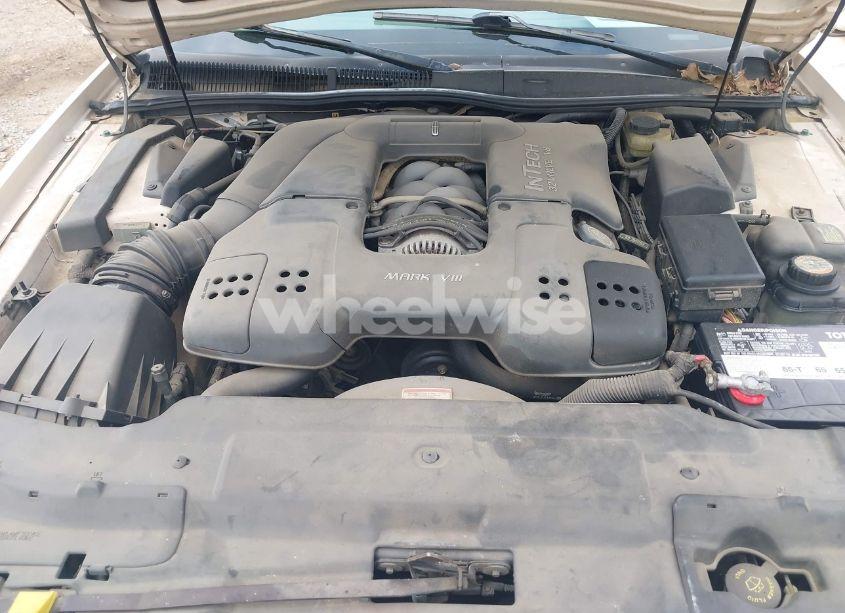 Photo 10 of 1996 Lincoln Mark VIII LSC/DIAMOND ANNIVERSARY (VIN 1LNLM91VXTY682127)