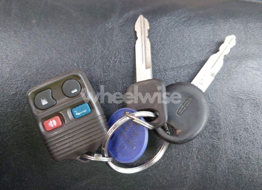 Photo 11 of 1997 Lincoln Mark VIII LSC (VIN 1LNLM92V3VY718578)