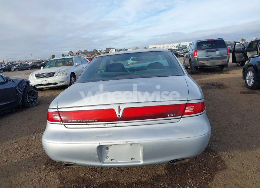 Photo 16 of 1997 Lincoln Mark VIII LSC (VIN 1LNLM92V3VY718578)
