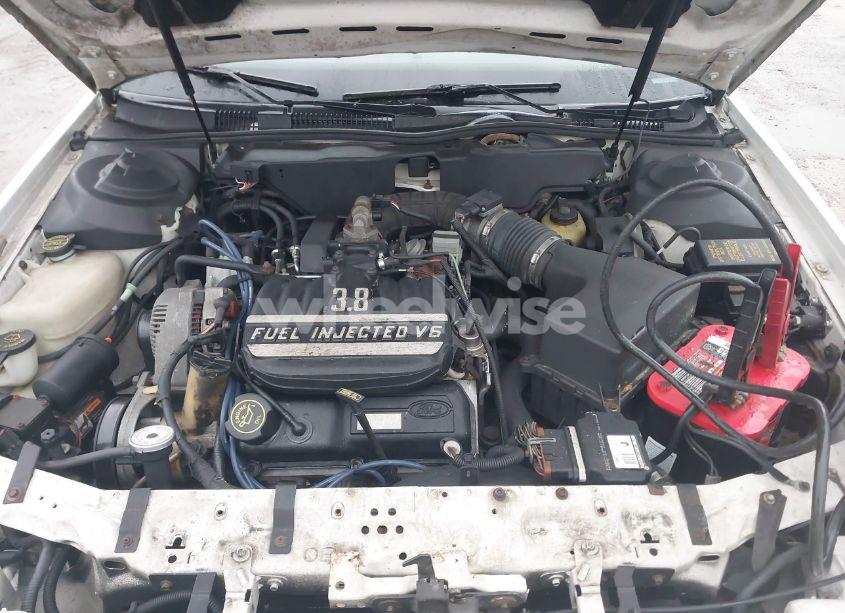 Photo 10 of 1994 Lincoln Continental EXECUTIVE (VIN 1LNLM9742RY749388)