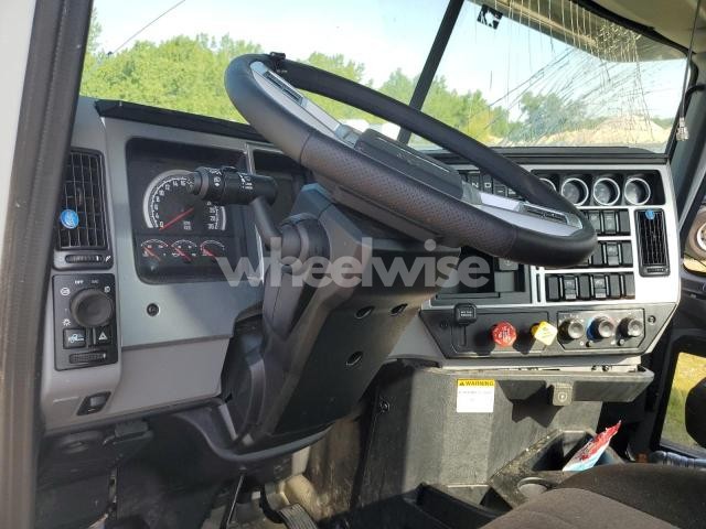 Photo 5 of 2025 MACK AN64T SEMI TRUCK N/A (VIN 1M1AN2GY3SM050187)