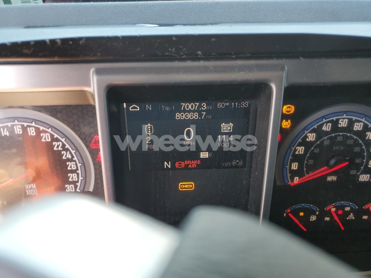 Photo 8 of 2025 MACK ANTHEM SEMI TRUCK (VIN 1M1AN4GY0SM048327)