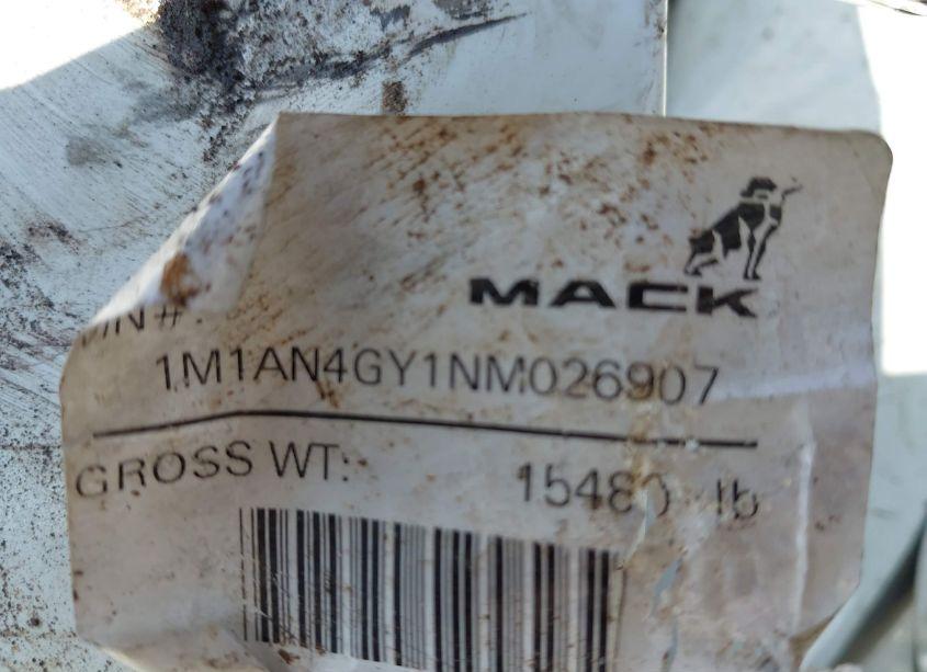 Photo 8 of 2022 Mack Anthem N/A (VIN 1M1AN4GY1NM026907)