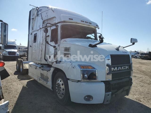 Photo 5 of 2024 MACK ANTHEM N/A (VIN 1M1AN4GY1RM040571)