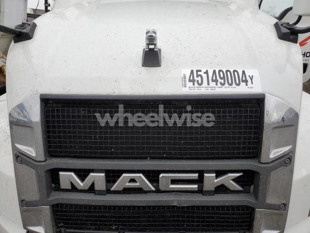 Photo 9 of 2024 MACK ANTHEM N/A (VIN 1M1AN4GY1RM040571)