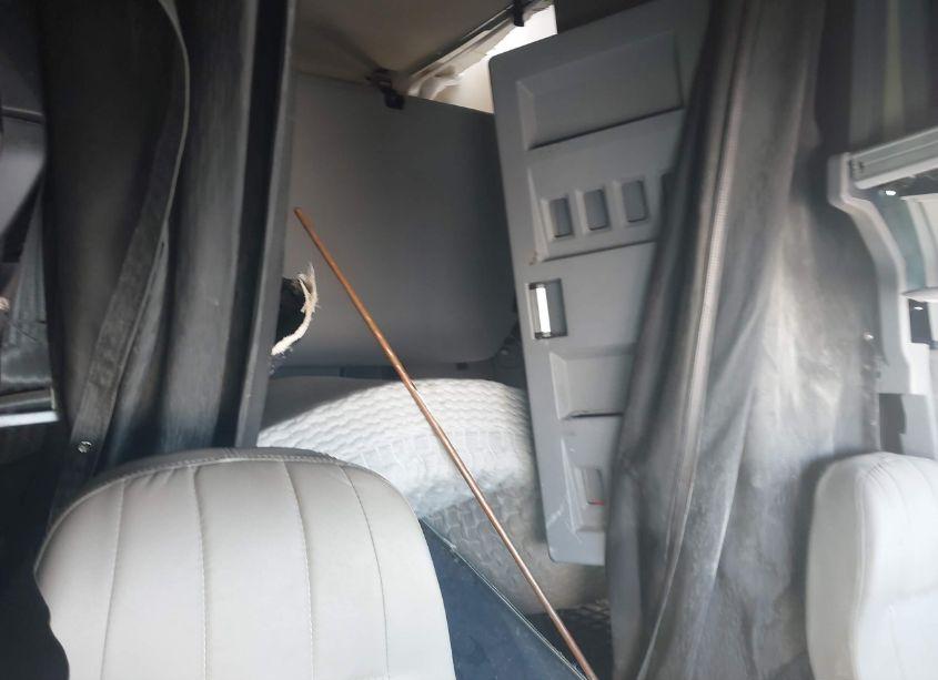 Photo 6 of 2023 Mack Anthem N/A (VIN 1M1AN4GY4PM039637)