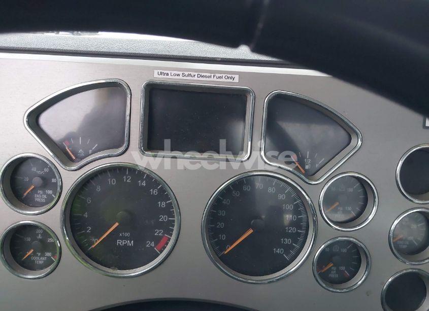 Photo 5 of 2016 Mack 600 CXU600 (VIN 1M1AW01Y8GM007871)