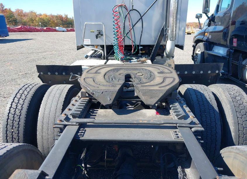 Photo 18 of 2015 Mack Cxu613 CXU600 (VIN 1M1AW09Y2FM043218)