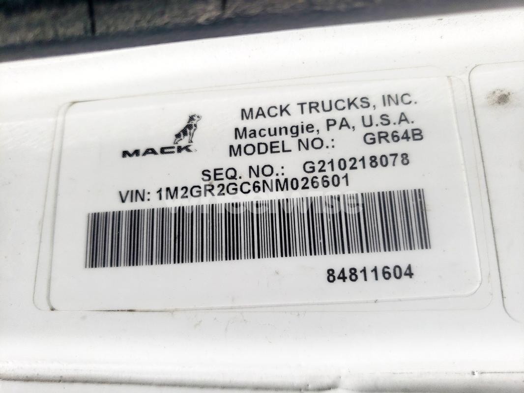 Photo 5 of 2022 MACK GRANITE ROLL-OFF CONTAINER TRUCK N/A (VIN 1M2GR2GC6NM026601)
