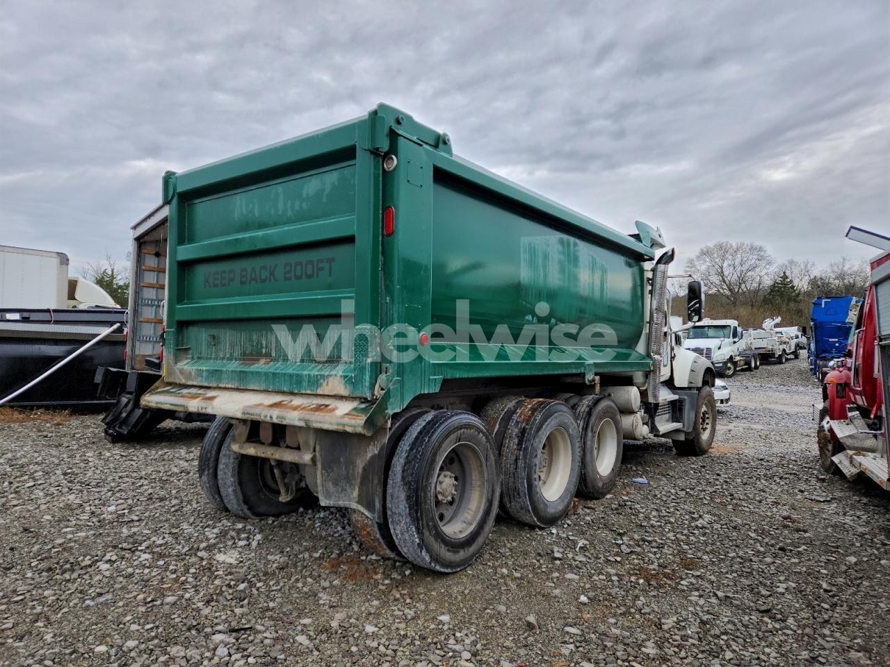 Photo 4 of 2021 MACK GRANITE DUMP TRUCK (VIN 1M2GR3GC8MM021856)