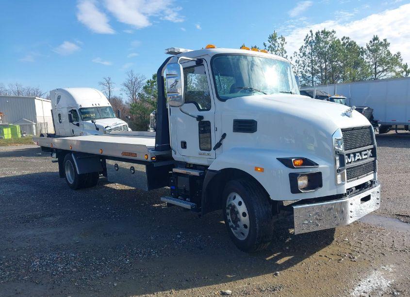 2023 Mack Md N/A (VIN 1M2MDBAA1PS009406) main photo