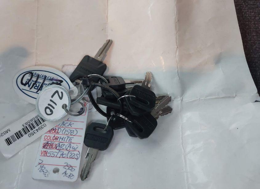 Photo 10 of 2024 Mack Md N/A (VIN 1M2MDBAA2RS012110)